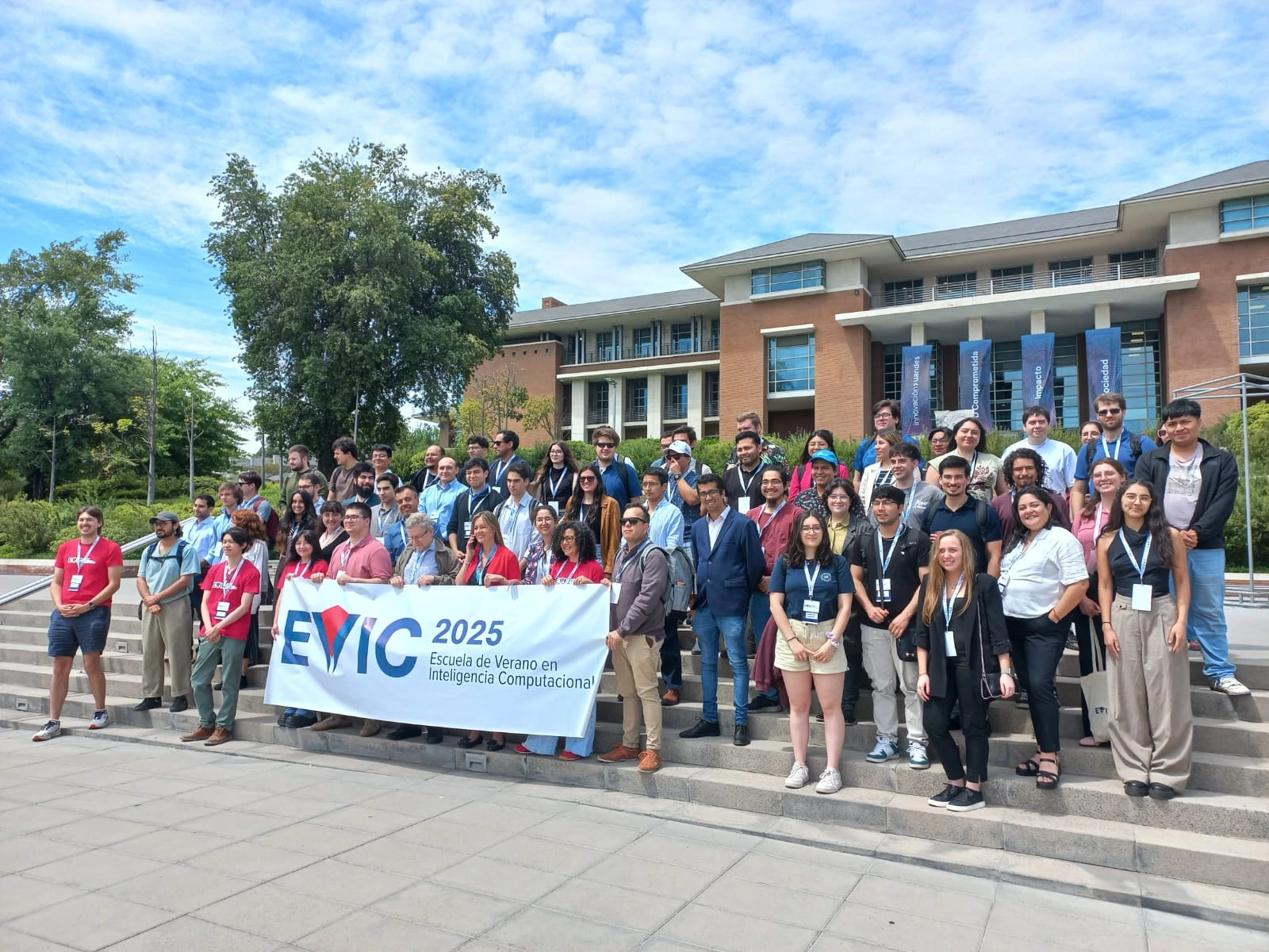 Estudiantes Ingeniería UAH en la EVIC 2025.